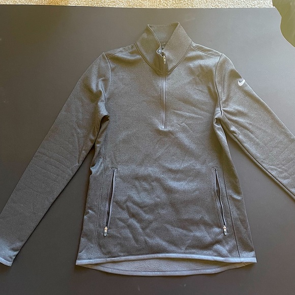 Nike Therma-FIT women golf gray long sleeve top - Picture 1 of 5